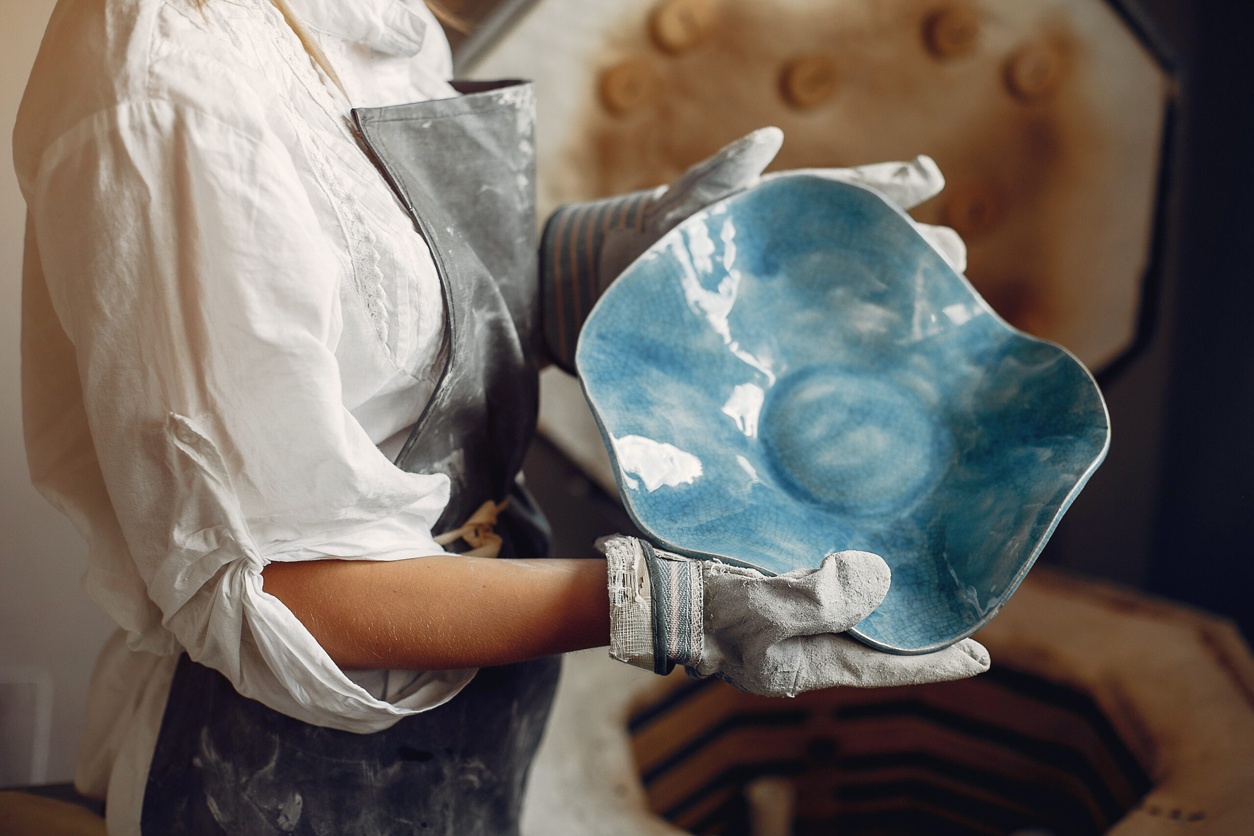 Laboratori di produzioni industriali ed artigianali della ceramica (B-08). Ecco i titoli d’accesso e gli istituti dove insegnare