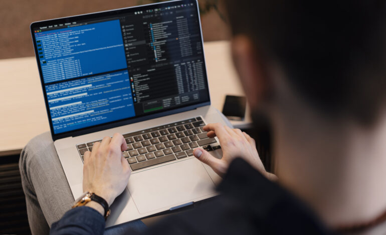 Le scuole toscane puntano sull’innovazione: corsi STEM, droni e robotica grazie ai fondi PNRR