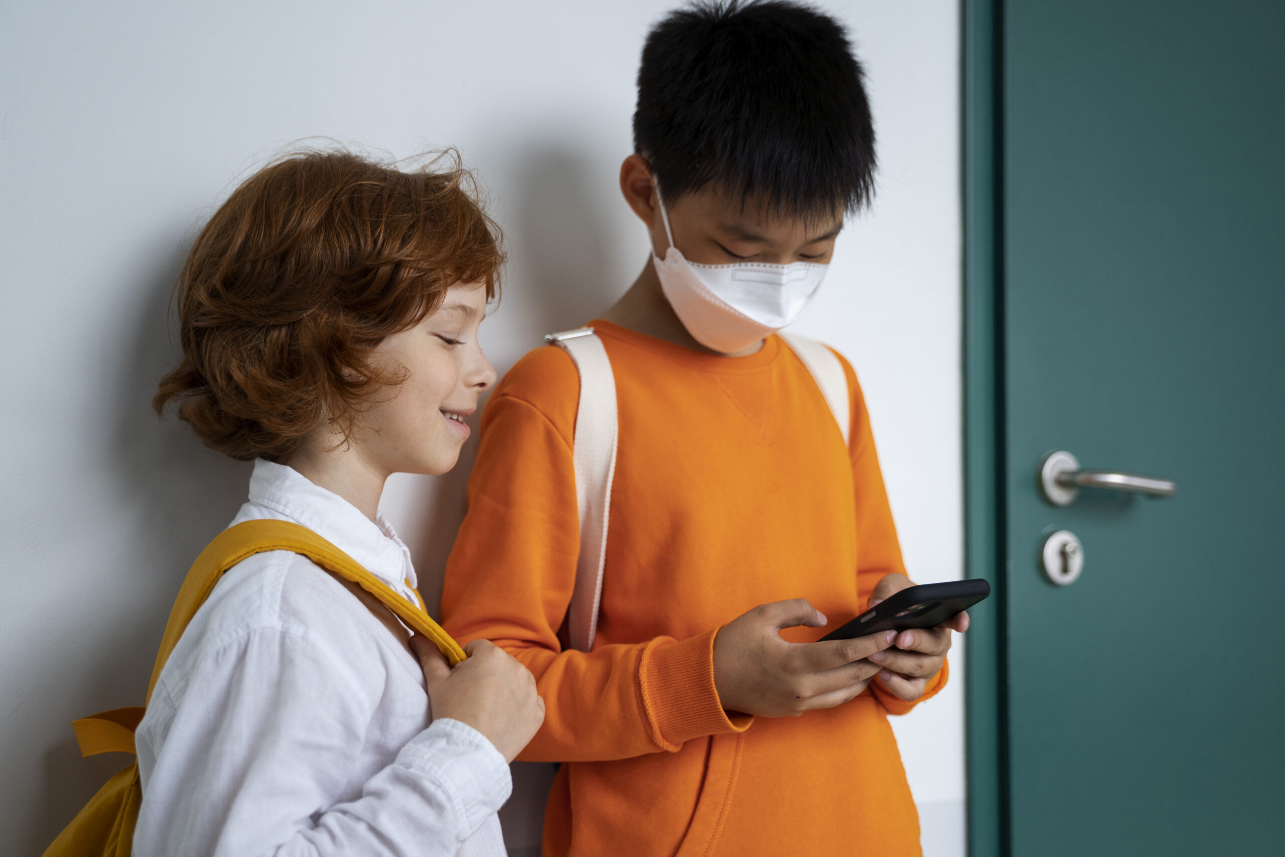 Smartphone in classe, ecco i dati dopo la circolare di divieto del Ministero