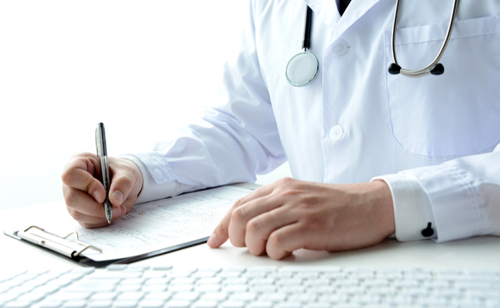 Rientro in classe dopo cinque giorni di malattia: anche l’Abruzzo abolisce il certificato medico