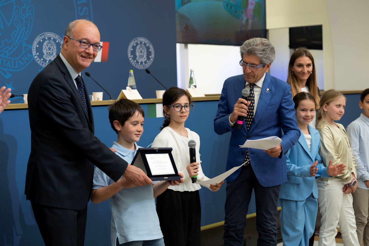 “No alla droga”, Valditara: Svolta dalle scuole