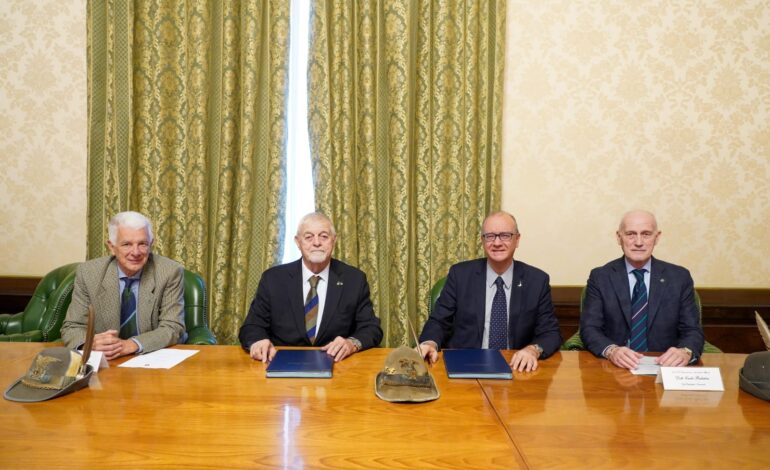 Scuola e Alpini: firmato il Protocollo per promuovere valori civici e volontariato