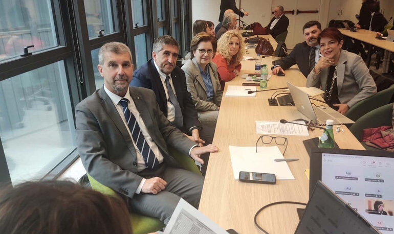 Riprende all’ARAN il confronto sul CCNL Scuola 2025-2027: focus su relazioni sindacali e mobilità