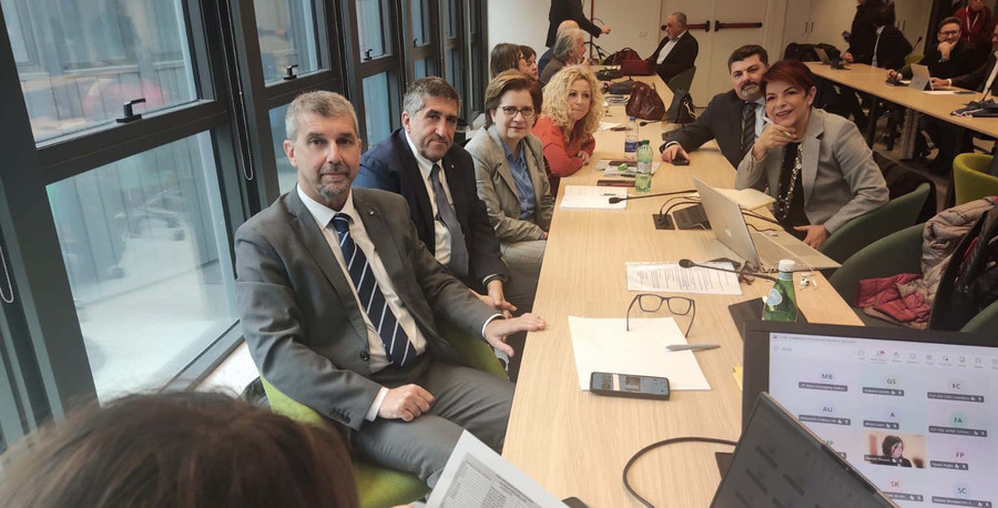 Riprende all’ARAN il confronto sul CCNL Scuola 2025-2027: focus su relazioni sindacali e mobilità