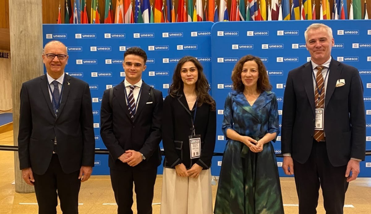 UNESCO, Consulte studentesche ai lavori del Comitato di alto livello