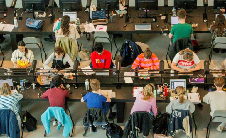 Vacanze studio all’estero, pubblicato l’avviso “Abruzzo Generazioni Future”