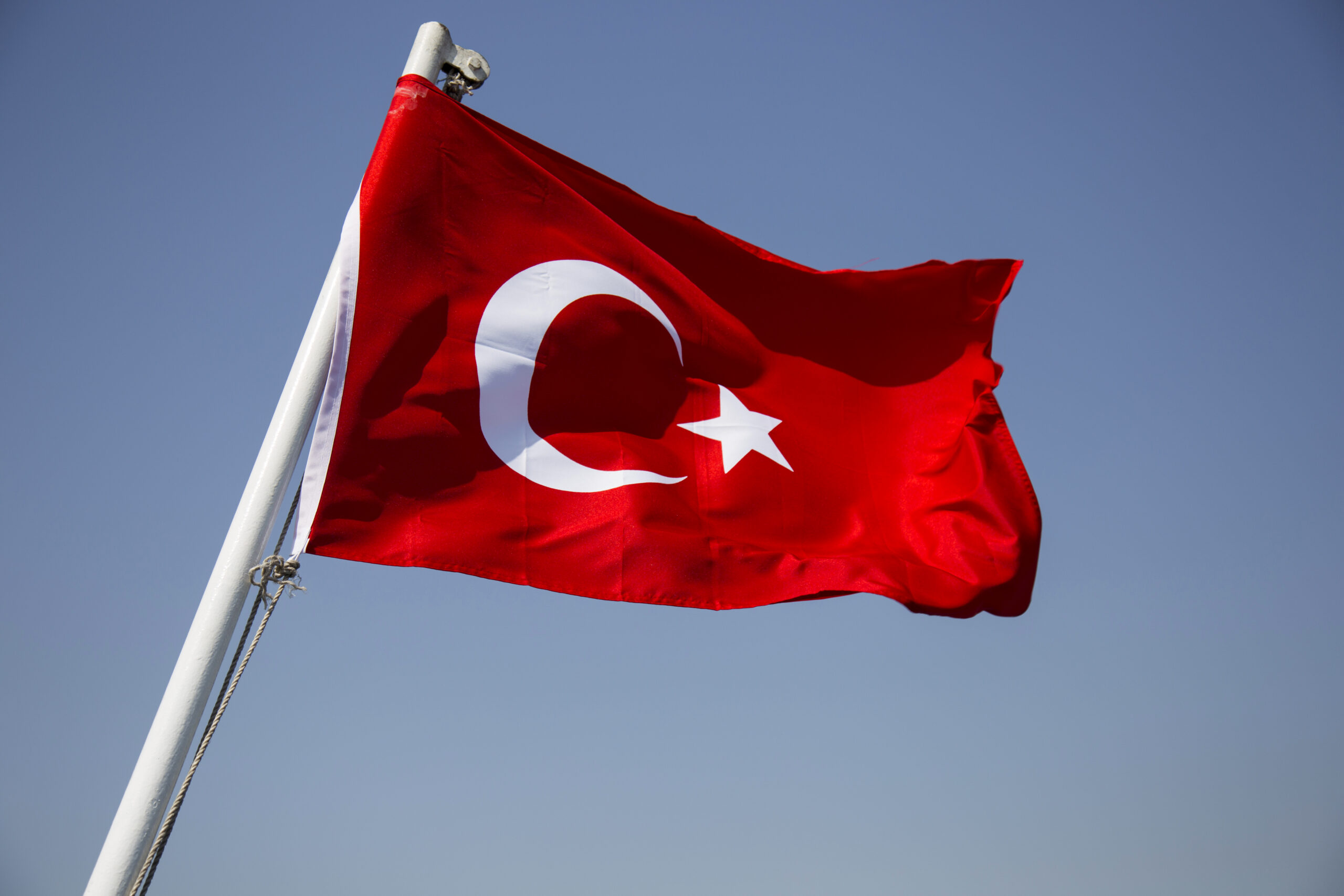 Liceo Italiano di Istanbul al collasso: FLC CGIL e ANIEF chiedono un intervento urgente del MAECI